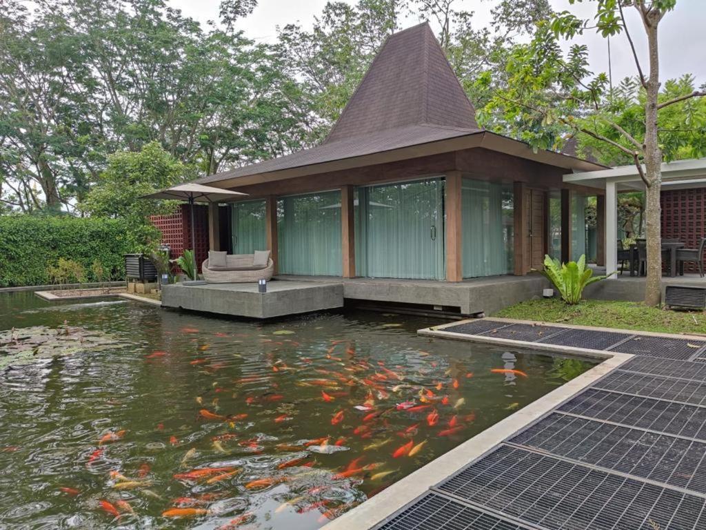 Djoglo Luxury Bungalow Wendit Exteriör bild